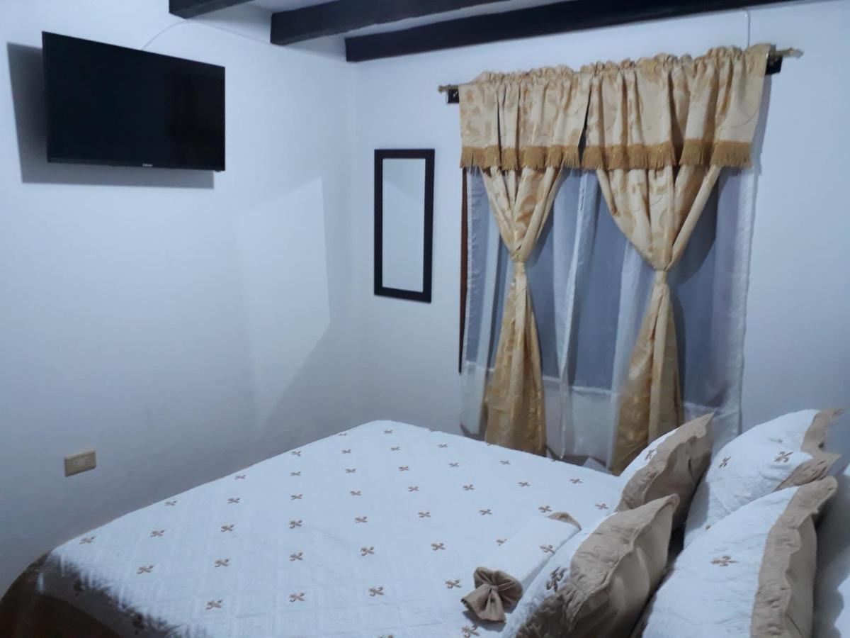Almanik Inn *